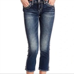 Silver Blue Jeans Suki Mid Capri Fluid NWT Womens waist size 31 W31/L22 1/2